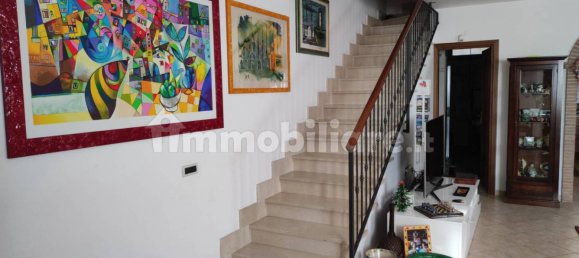 Villa T3 em Guidonia Montecelio, Italy N.º 118043 47