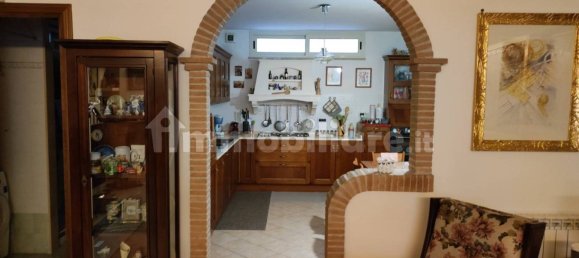 Villa T3 em Guidonia Montecelio, Italy N.º 118043 43