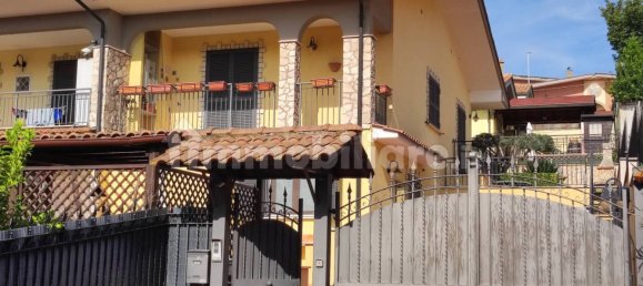 Villa T3 em Guidonia Montecelio, Italy N.º 118043 2