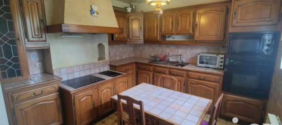 3 bedrooms House in Bailleau-Armenonville, France No. 60884 6