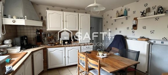 Casa de 6 dormitorios en Pont-de-Metz, France No. 276816 9