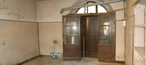 4-Zimmer Haus in Gozzano, Italy, Nr. 123839 3