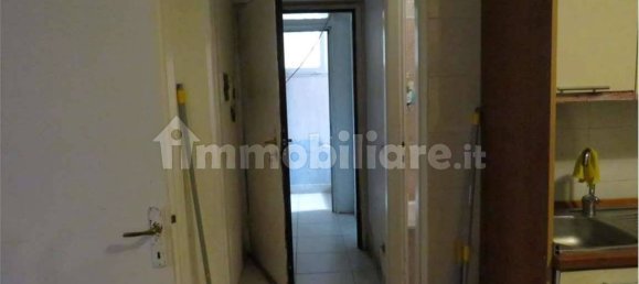 2 bedrooms Apartment in Milan, Italy No. 290745 5