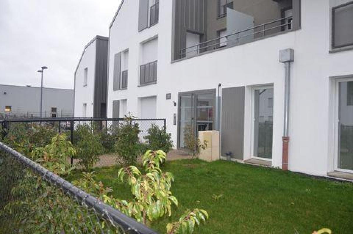 Кондоминиум  с 2 спальнями в Лоос, Франция № 35498