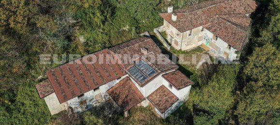 Дом с 8 спальнями в Брешиа, Италия № 177466 16