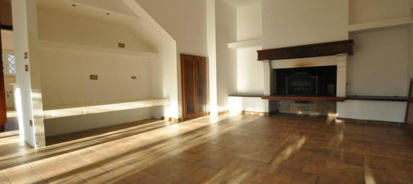 7 rooms Villa in Sarzana, Italy No. 17752 19