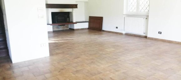 7 rooms Villa in Sarzana, Italy No. 17752 22