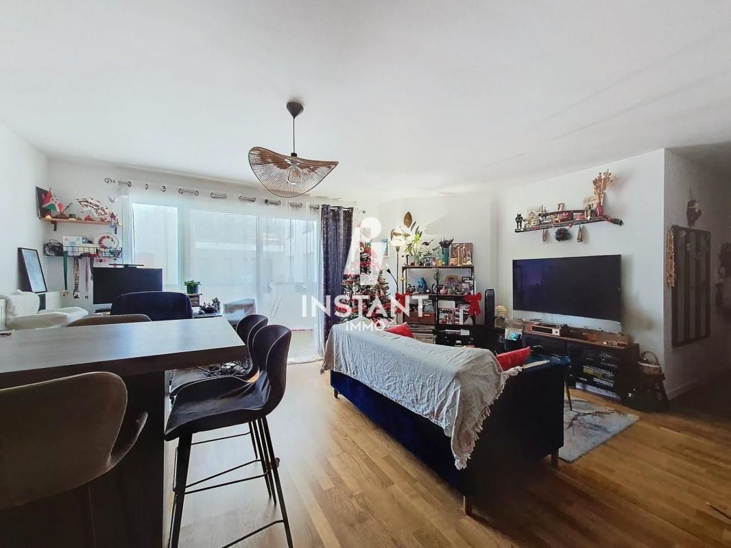 1 bedroom Apartment in Seine-Saint-Denis, France No. 144474