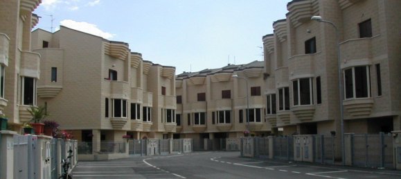 6 rooms Villa in Cremona, Italy No. 228316 9