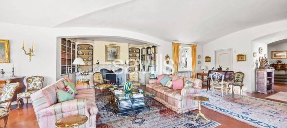 8 bedrooms Villa in Florence, Italy No. 313958 25