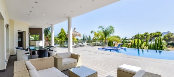 5 bedrooms Villa in Moraira, Spain No. 88415 8