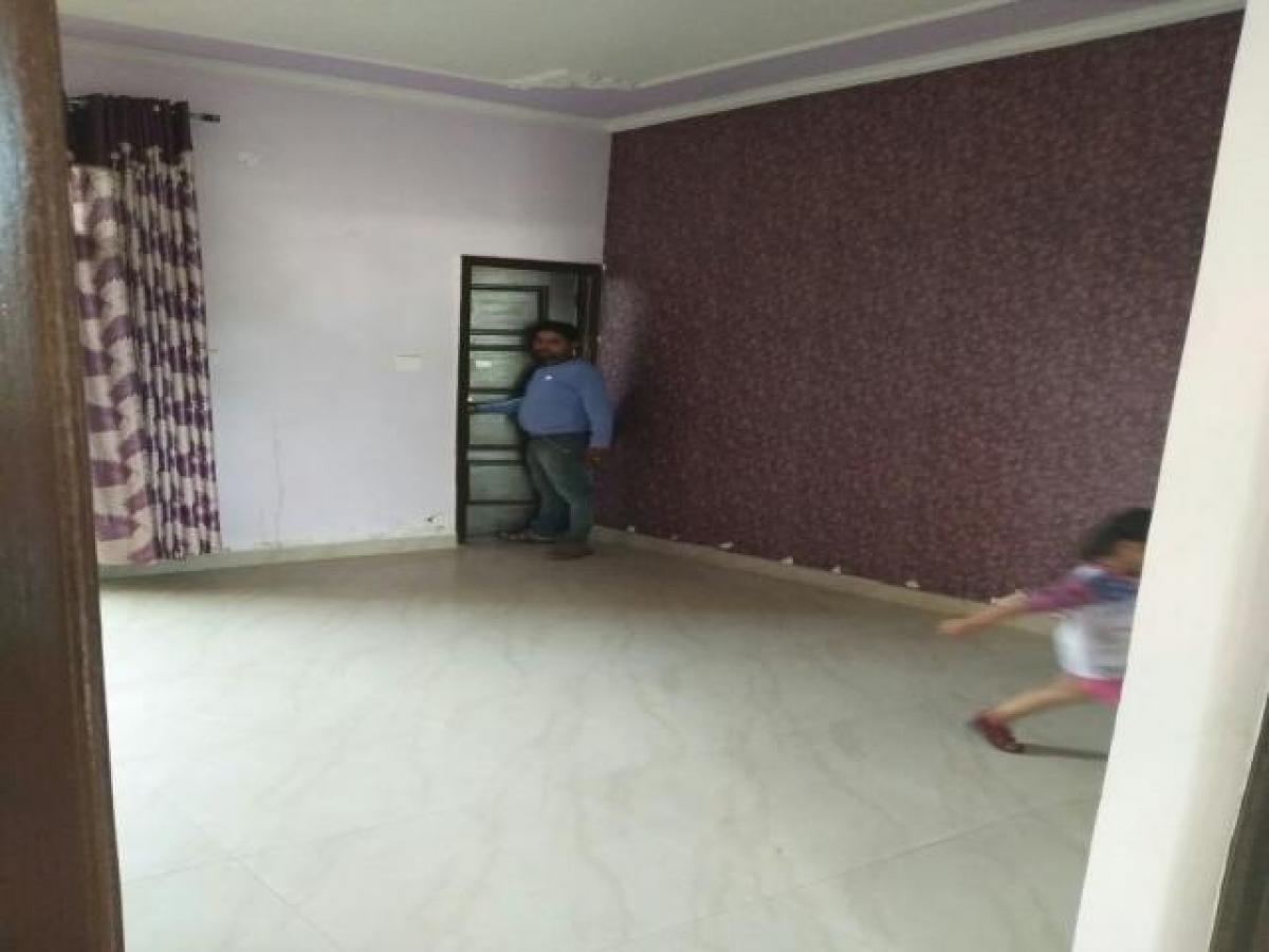 Studio in Mohali, India, Nr. 47674