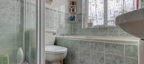 4 bedrooms House in Taunton, United Kingdom No. 13687 24