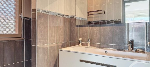 5 bedrooms Villa in Lecci, France No. 239408 12