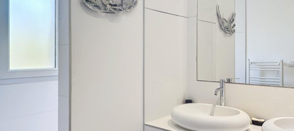 5 bedrooms Villa in Lecci, France No. 239408 13