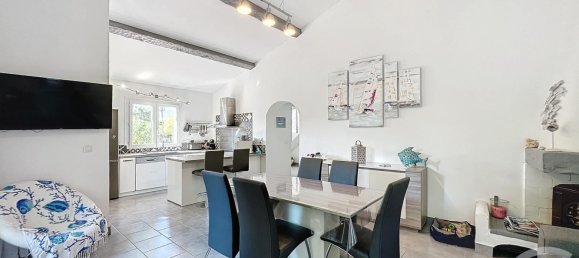 5 bedrooms Villa in Lecci, France No. 239408 4