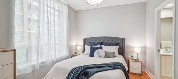 2 bedrooms Condo in Ontario, Canada No. 1167 8