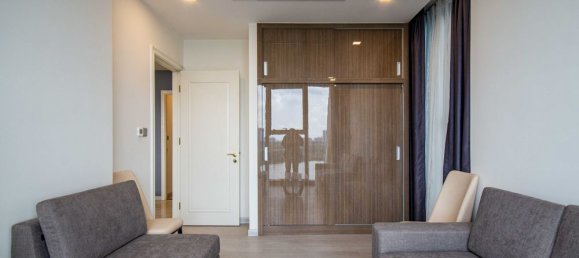 3 bedrooms Apartment in District 1, Vietnam No. 18365 12