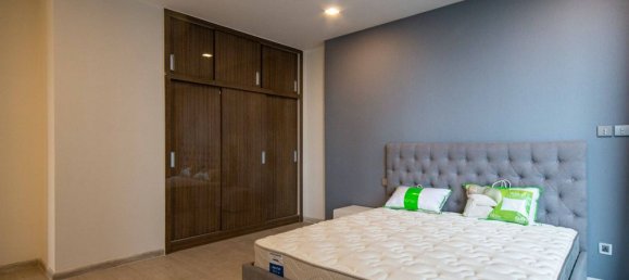 3 bedrooms Apartment in District 1, Vietnam No. 18365 5