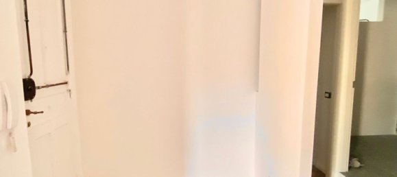 3 rooms Apartment in Lecce, Italy No. 290341 2