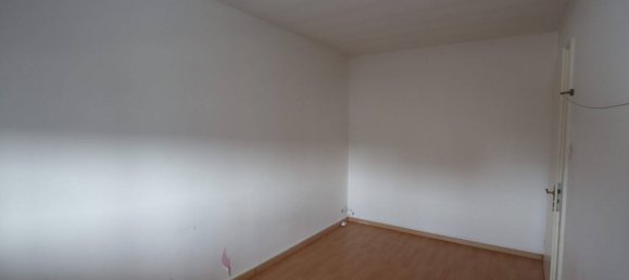 Casa de 3 dormitorios en Village-Neuf, France No. 74897 13