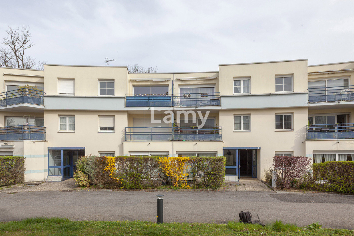 Apartamento de 2 dormitorios en Besancon, France No. 41259
