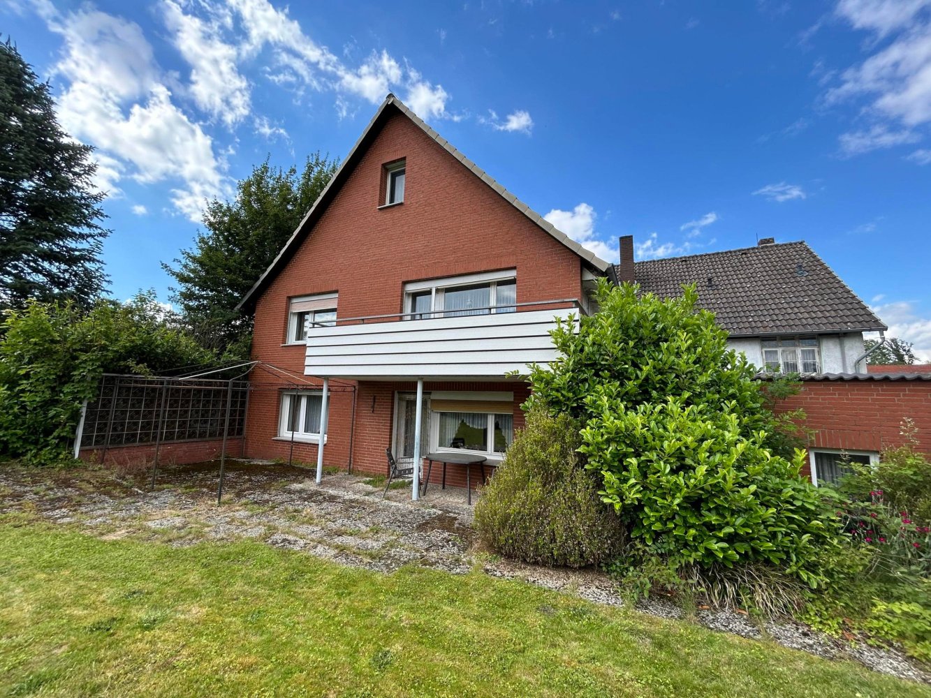 Adosado de 10 habitaciónes en Lippe, Germany No. 170783
