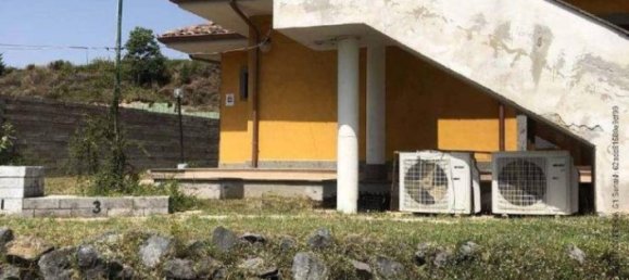 716m² Commercial property in Velletri, Italy No. 201110 6