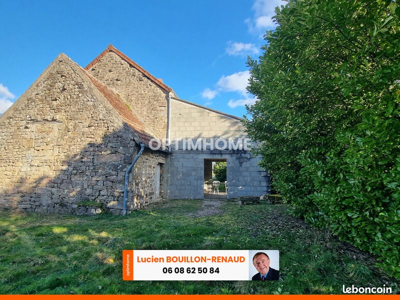 3 bedrooms House in Martigny-le-Comte, France No. 192717