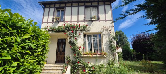 2 Schlafzimmer Haus in Vernouillet, France, Nr. 255225 2