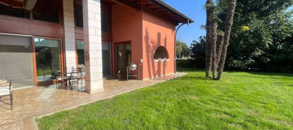5 rooms Villa in Ghedi, Italy No. 116672 2