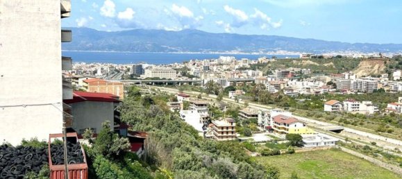 4 Schlafzimmer Wohnung in Reggio Calabria, Italy, Nr. 354030 13