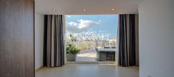 Penthouse T4 em Sliema, Malta N.º 2679 4