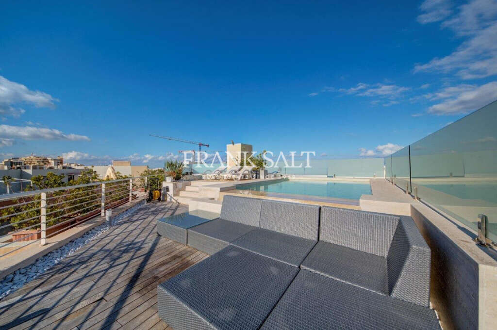 Penthouse T4 em Sliema, Malta N.º 2679