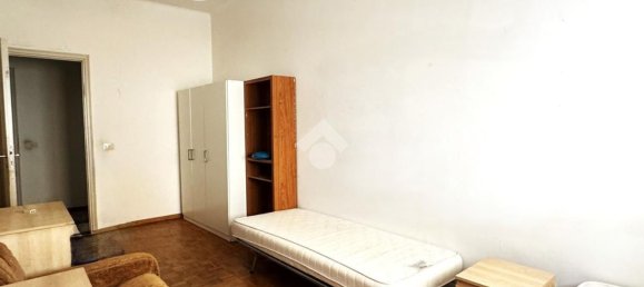 3 rooms Apartment in Parma, Italy No. 284223 9