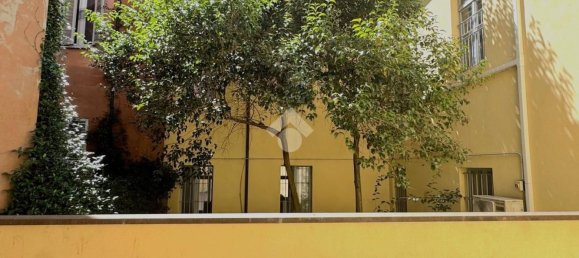 3 rooms Apartment in Parma, Italy No. 284223 20