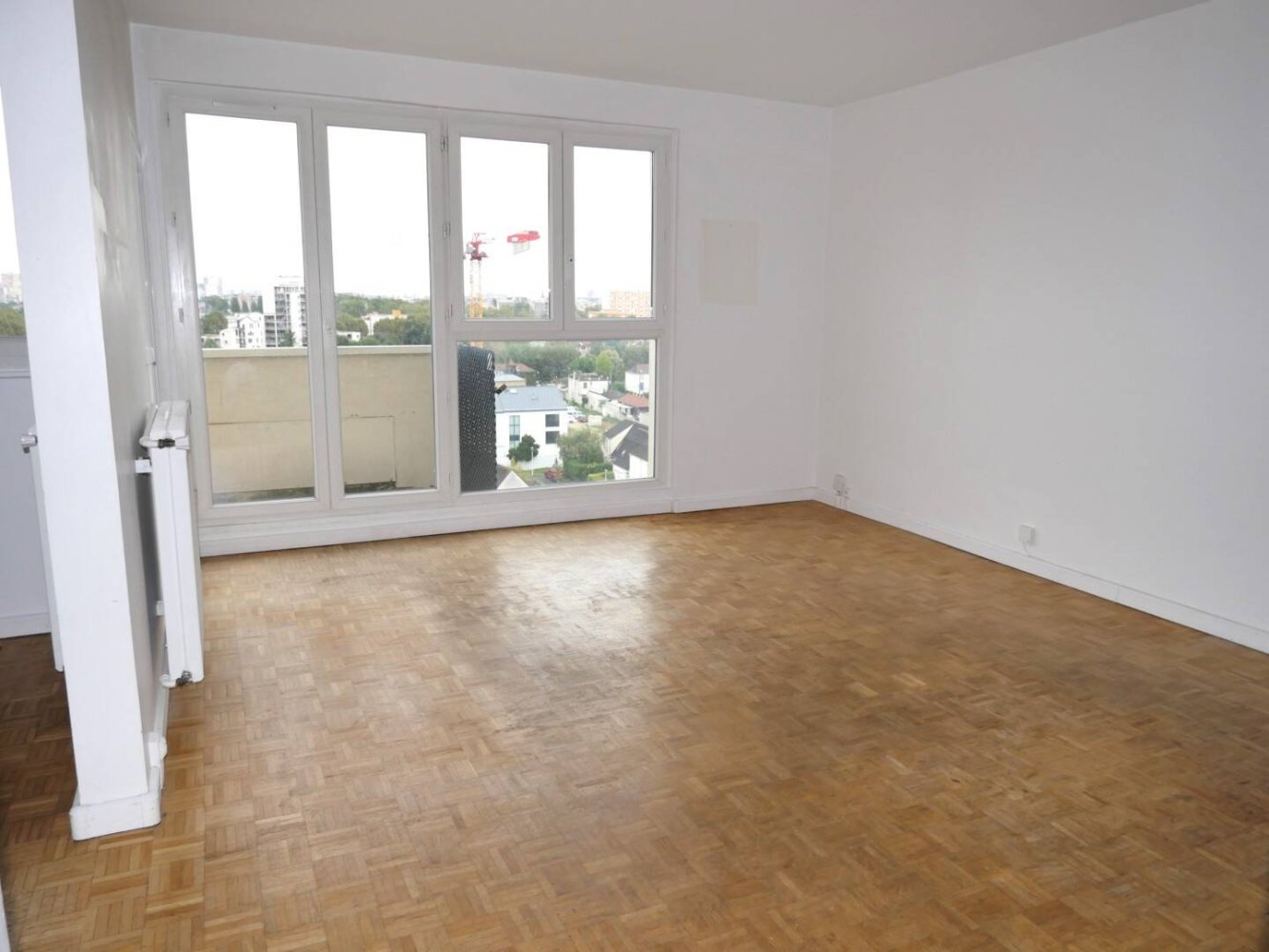3 bedrooms Apartment in Villeneuve-la-Garenne, France No. 173492