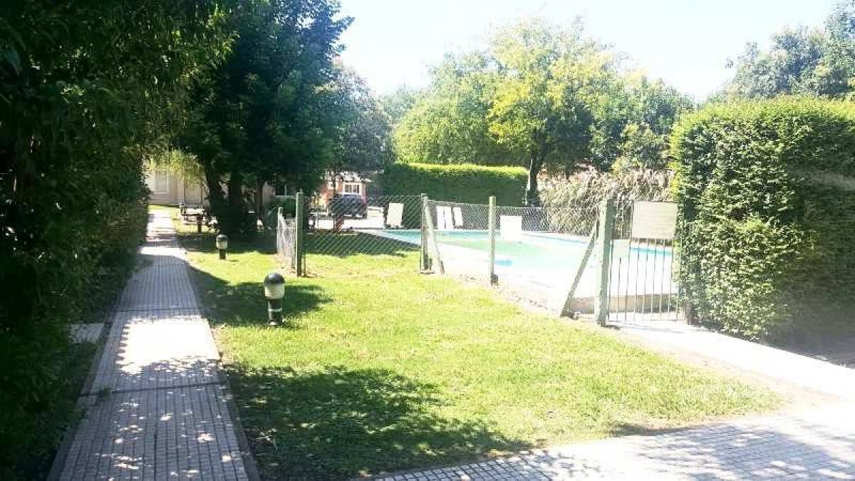 2 bedrooms House in Pilar, Argentina No. 53812