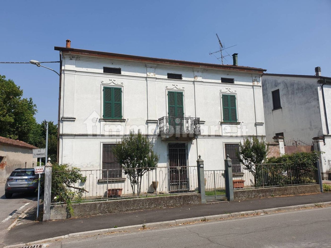 4 bedrooms Villa in Torre de' Picenardi, Italy No. 127479