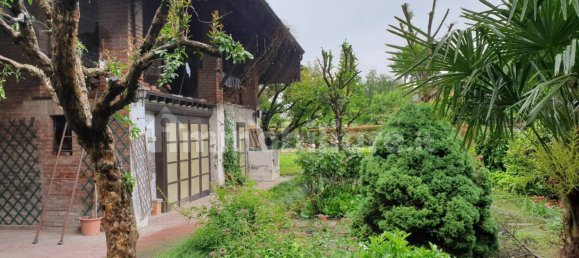 4 bedrooms Villa in Torre de' Picenardi, Italy No. 127479 5