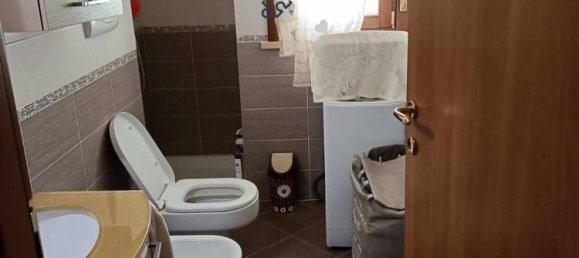 Apartamento de 3 habitaciónes en Ripatransone, Italy No. 25482 13