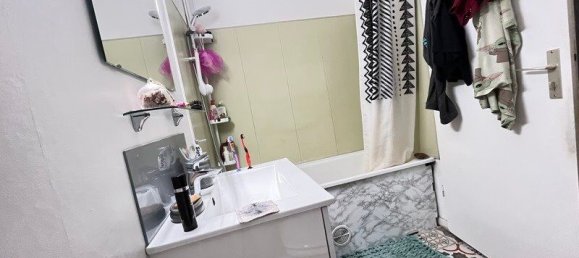 1 bedroom Apartment in Saint-Avertin, France No. 337010 5