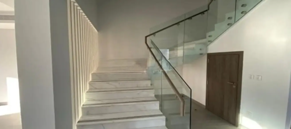 Дуплекс с 3 спальнями в Остров Яс, ОАЭ № 107398 4