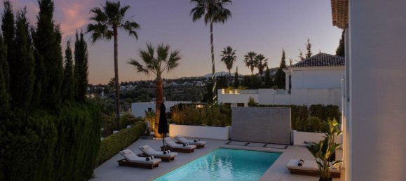 5 bedrooms Villa in Marbella, Spain No. 276687 22