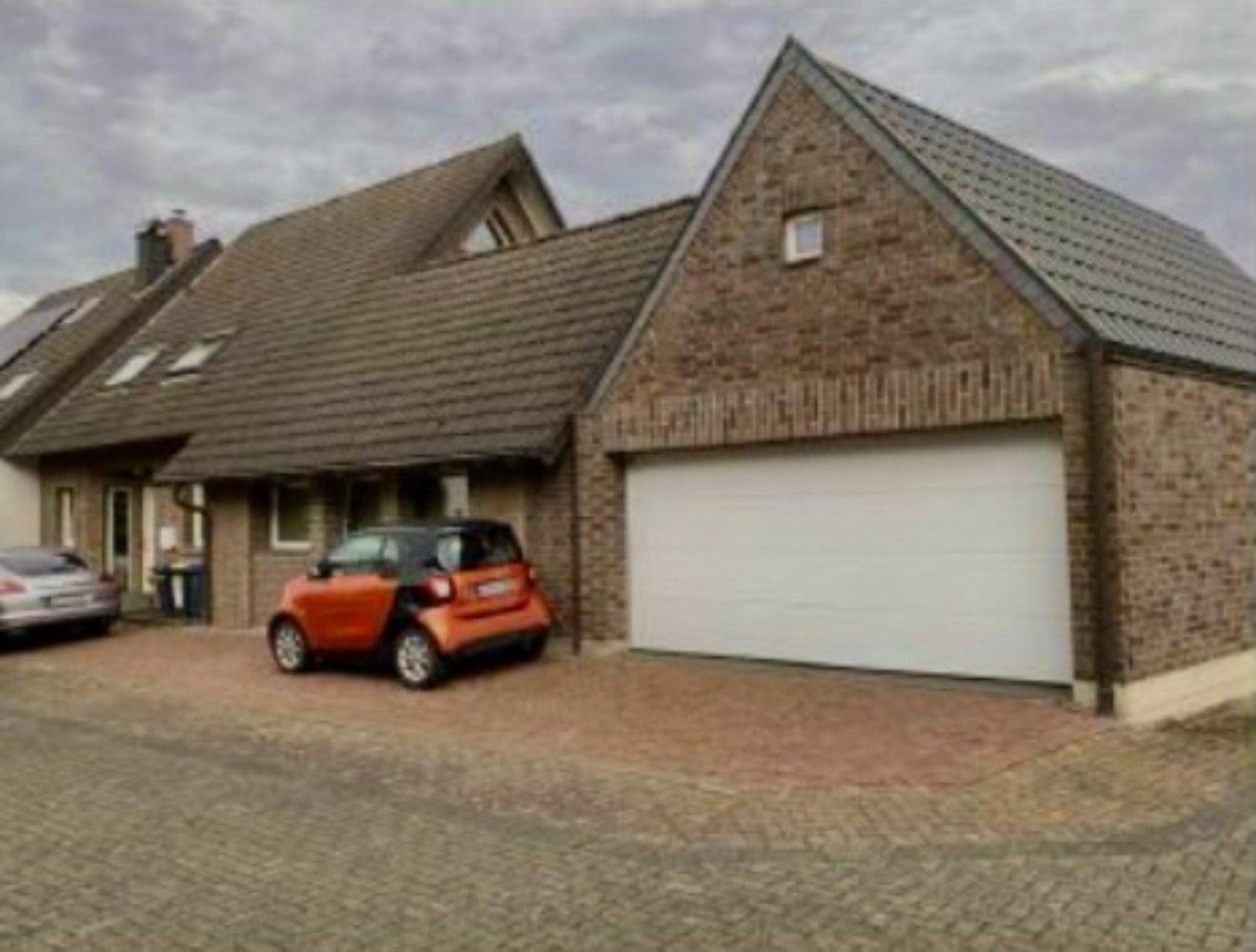 4 bedrooms Townhouse in Cologne, Germany No. 297331