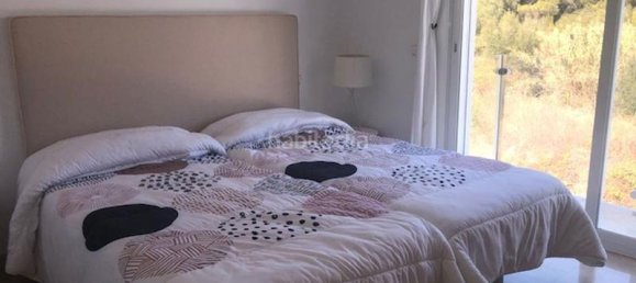 5 bedrooms Villa in Marbella, Spain No. 64299 4