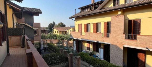 3 rooms Apartment in Vidigulfo, Italy No. 157553 15