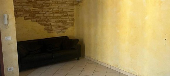 3 rooms Apartment in Vidigulfo, Italy No. 157553 3