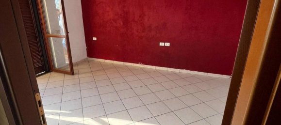 3 rooms Apartment in Vidigulfo, Italy No. 157553 6