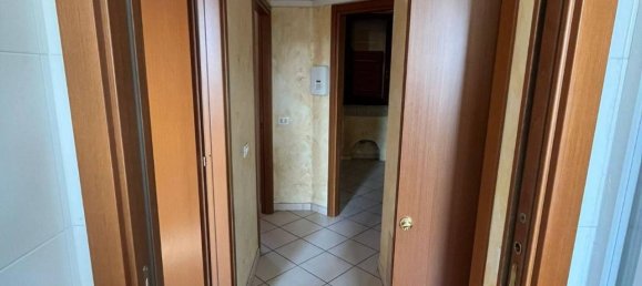 3 rooms Apartment in Vidigulfo, Italy No. 157553 11